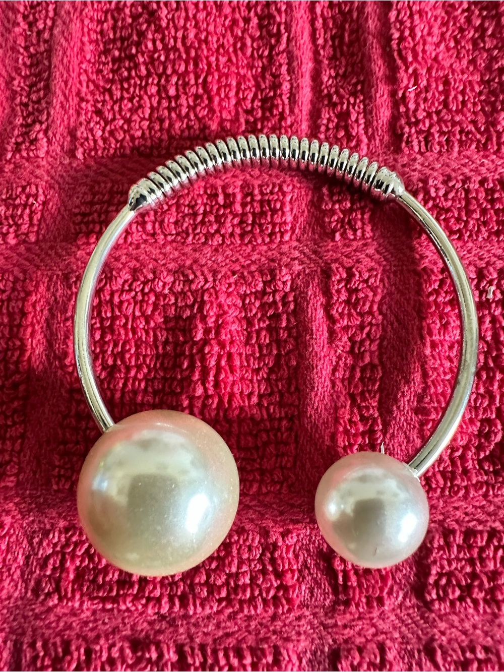 Unk Silver Open Cuff Bracelet with Two Pearl Ends - White